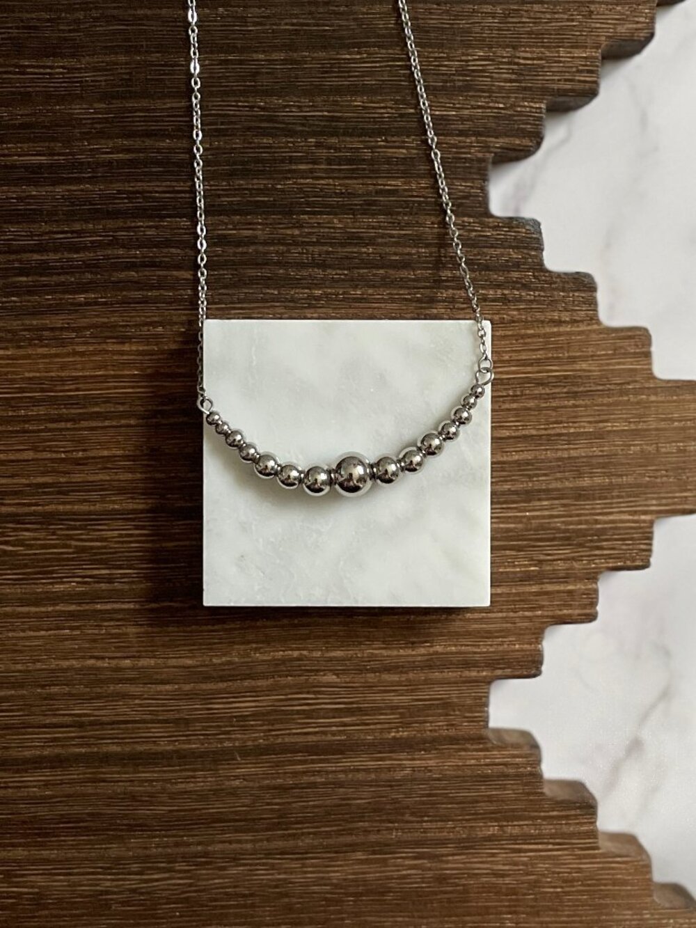 Handmade Western Pearl 2 inch Graduated Bar Necklace